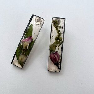 Handmade floral earring set